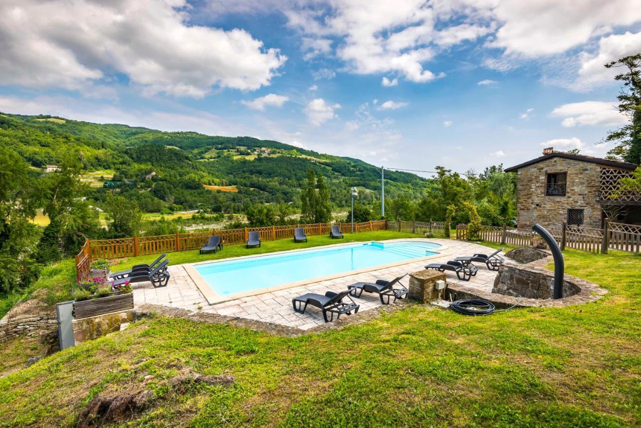 Tizzano Val Parma Agriturismo Il Salice מראה חיצוני תמונה