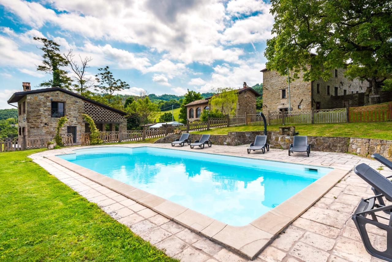 Tizzano Val Parma Agriturismo Il Salice מראה חיצוני תמונה