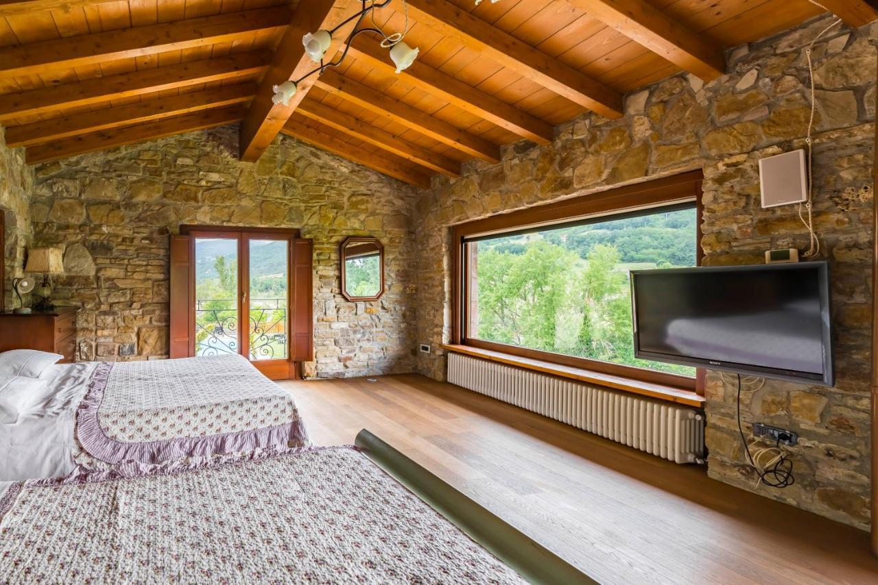 Tizzano Val Parma Agriturismo Il Salice מראה חיצוני תמונה
