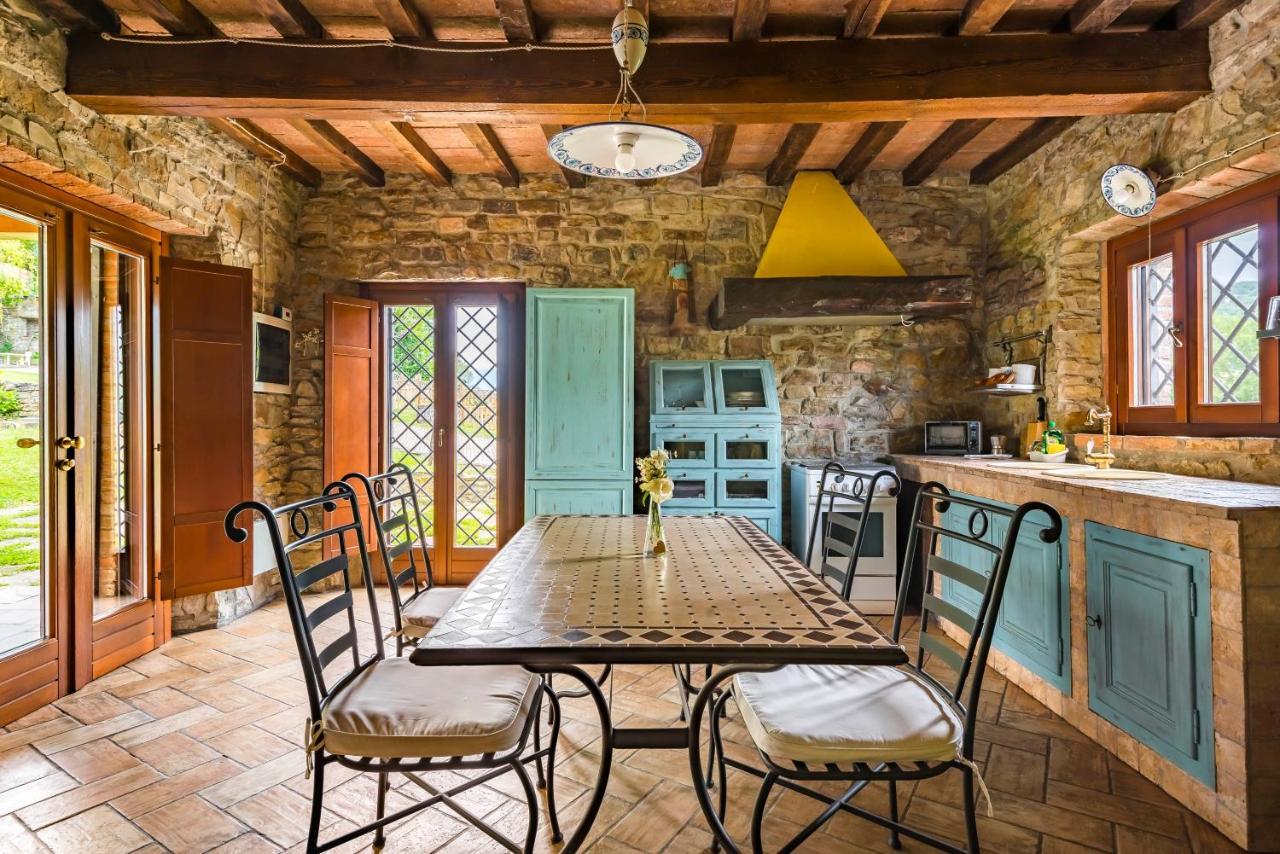 Tizzano Val Parma Agriturismo Il Salice מראה חיצוני תמונה
