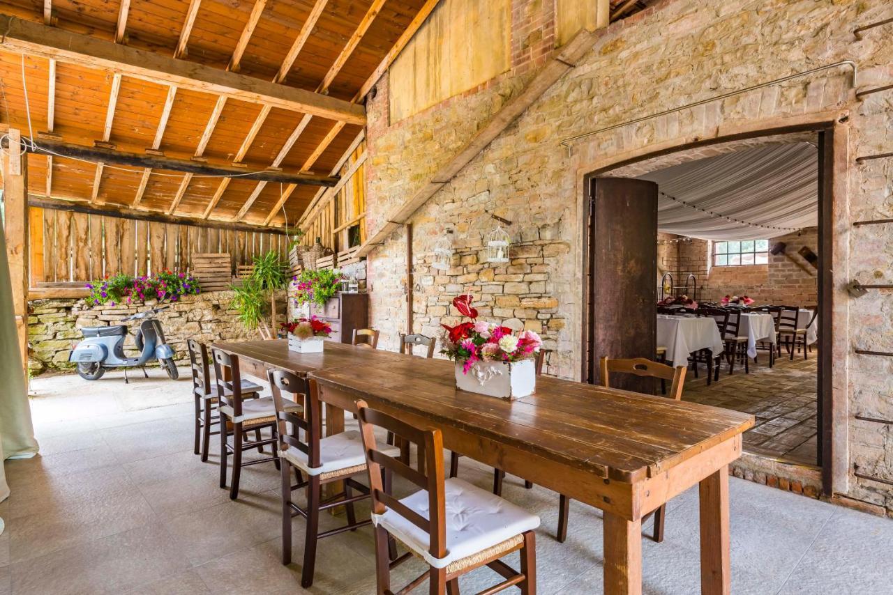 Tizzano Val Parma Agriturismo Il Salice מראה חיצוני תמונה