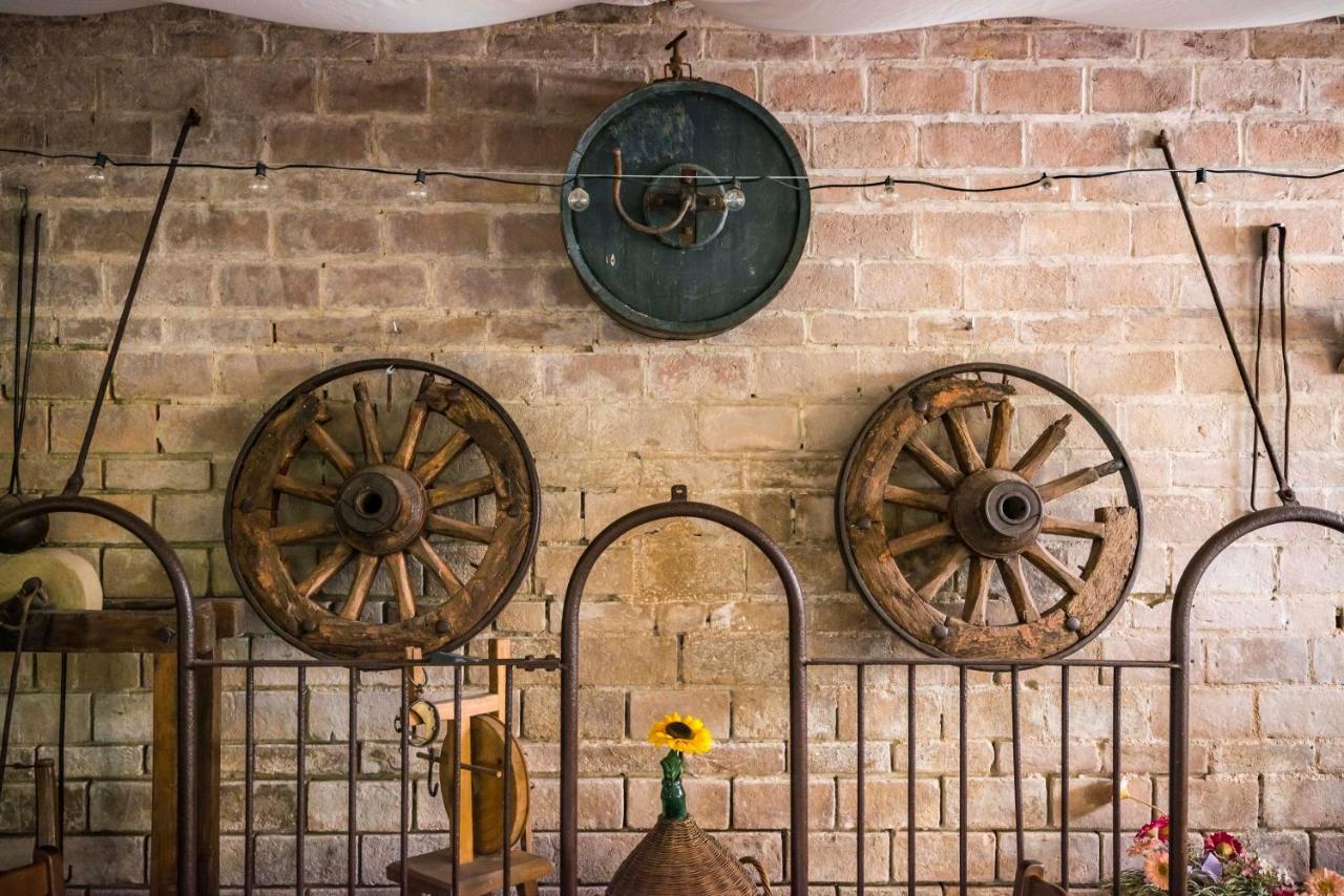 Tizzano Val Parma Agriturismo Il Salice מראה חיצוני תמונה